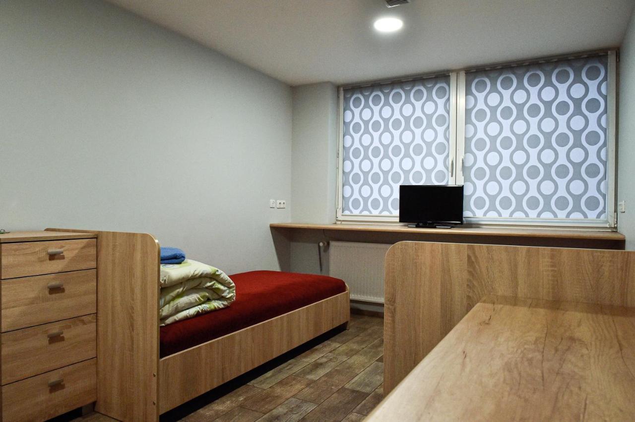 Hostel Laurita Kaunas Extérieur photo
